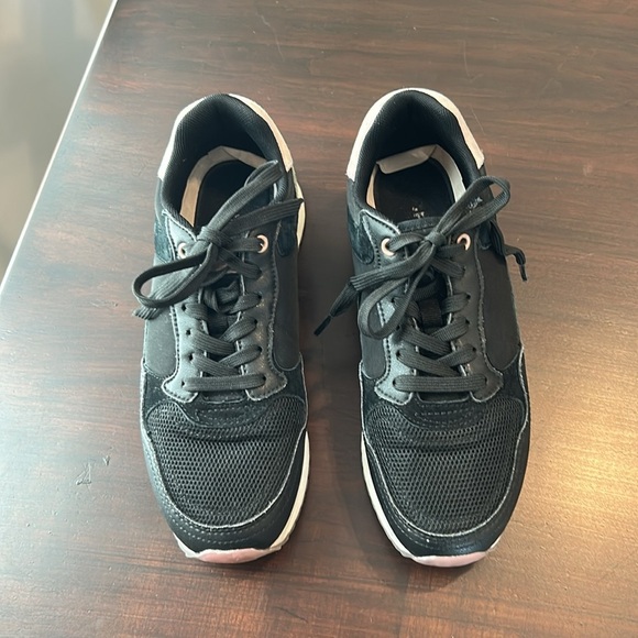 The Hoff Brand Beirut Low Cut Multicolour Sneakers Women’s size 6.5 - Picture 6 of 16